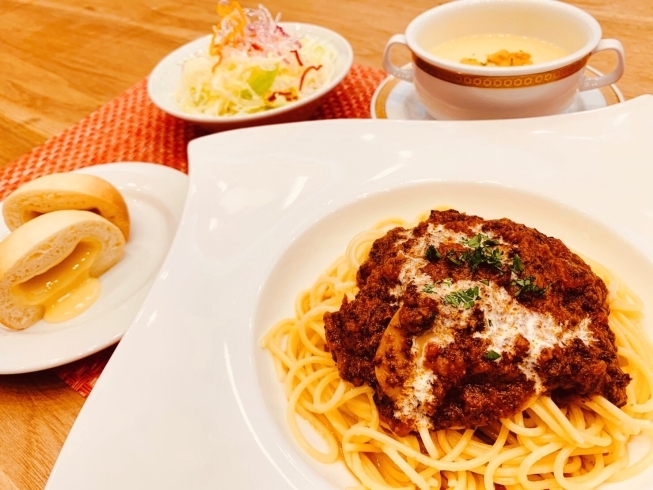 「1/18(月)〜今週のおすすめランチはミートスパゲッティです！」