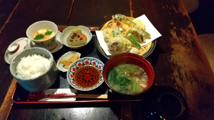 「天ぷら定食」