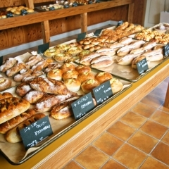 毎日５０種類以上の商品が並ぶパン屋さん【霧島市】