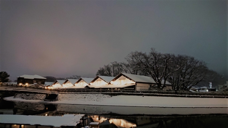 今年の初雪in 酒田(12/20撮影）「(12/23)お食事処「新芽」年末年始営業のご案内。」