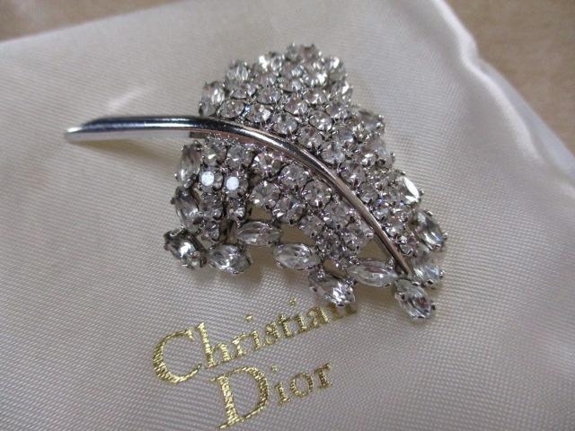 Christian Dior ・ピンブローチ「Christian Dior／クリスチャンディオールの　　 お買取も佐世保市の買取専門店大吉　佐世保店へ　 お任せ下さい(^▽^)/」