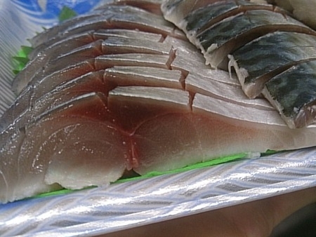 「当店で買える　11月の旬の魚　ショッパー桜川」