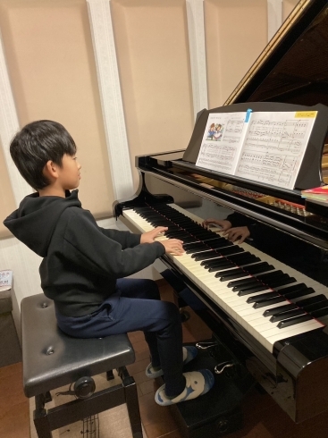「【初心者・ブランク者歓迎】子どもから大人まで楽しめるピアノ教室🎹」