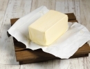 北海道産バター100%使用
