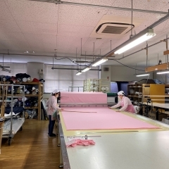 延反（裁断工程を紹介します。）【村上市にある縫製工場です。正社員を募集しています。求人情報あり】