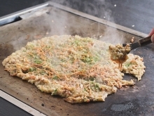 こだわりのもんじゃ焼き【天白区のお好み焼きDONDON(どんどん)】