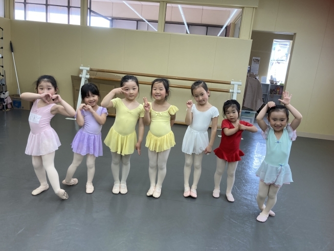 幼児クラス「バレエは頭も良くなる習い事です」