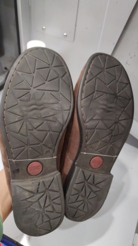 修理前1「＜靴修理＞割れたソールの修理：葛飾　亀有　金町　綾瀬」