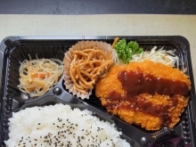 本日の日替わり🍱今日は味噌カツ弁当500円！