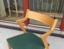 座の掛けやすさと肘の心地よさ　LENチェア　椅子・いす・チェアは札幌の家具専門店『彩工房畑山』へ