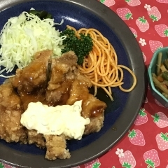 本日のAランチは　チキン南蛮