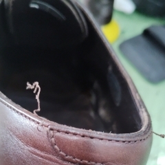 ＜靴修理＞履き口かかと部分の糸切れ修理：葛飾　亀有　金町　綾瀬
