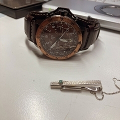 札幌市北区にお住まいの方で腕時計・貴金属を売却するなら当店へ！遺品整理の出張買取も可能です。