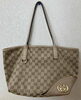 GUCCI ハンドバッグ リサイクルショップ宮崎屋住吉店22.3.23m GUCCI グッチ GGキャンバス トートバッグを買取しました｜ブランド