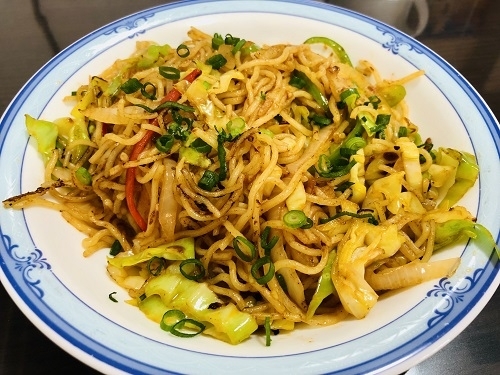 お得なクーポン有→→「ネパール風焼きそば“チョーミン”！Nepalese style fried noodles Chomin 【Indian Nepal Restaurant PURNIMA】」