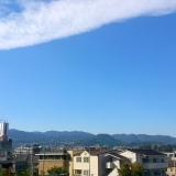 大きな飛行機雲
