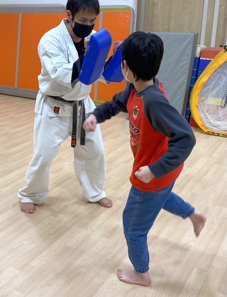 陸上の全身運動？！空手療育プログラムのご紹介です【県内でも珍しい