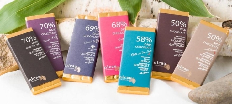 「ニセコ初のビーントゥバーチョコレートブランド《nicao》から多彩なチョコレートが届きました！」