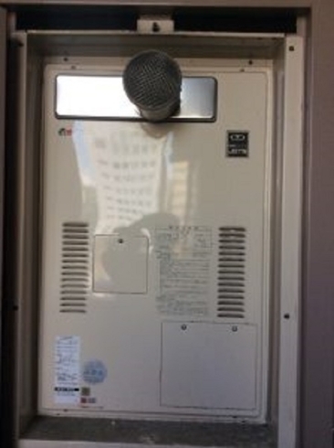 施工前「大阪市中央区Mマンション　給湯器暖房機ジェットオートタイプ取替」