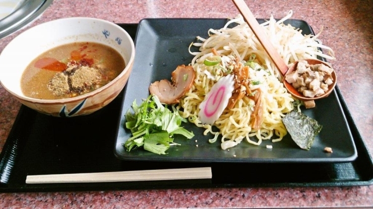 つけ麺　８３０円（税込）