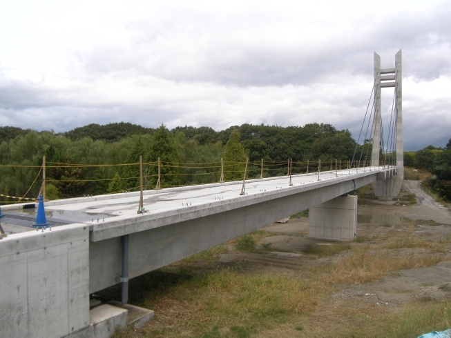 「川北建設」クリーンなイメージの土木屋です