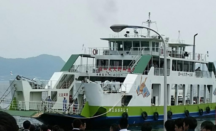 大三島フェリーでも同じ金額で忠海港〜大久野島〜大三島・盛を移動することができます。
