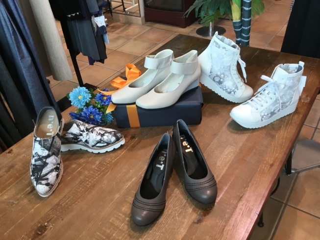 「新作　靴が入荷しました‼︎婦人服ファッション(札幌近郊、石狩、40代、50代、手稲からもアクセスしやすい石狩のレディースファッション専門店」