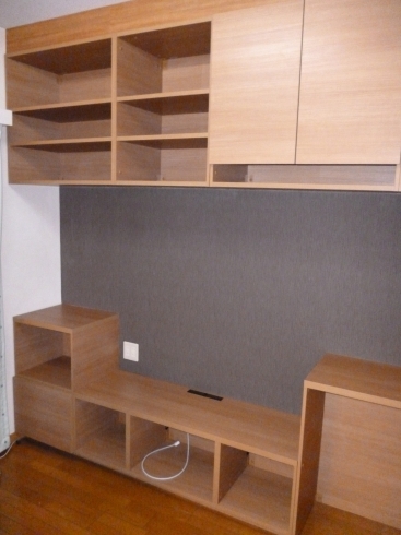 収納ユニットを組み合わた自分好みのテレビボード「お部屋に合わせてオーダー家具。【行徳・市川市・浦安市・江戸川区周辺でリフォームをお考えなら東京ベイサービスグループ】」