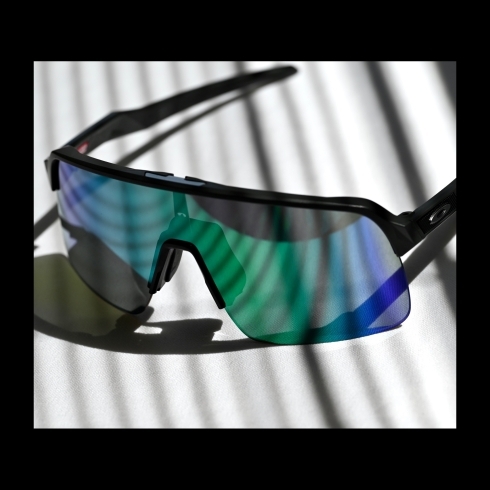 近年人気のSUTRO「真夏に向けて眩しさ・紫外線対策できるサングラス」