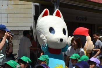 甲子園口商店街のマスコットキャラクター「コウちゃん」