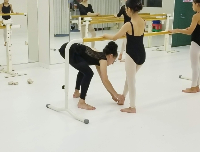 「バレエの基礎から練習♪」