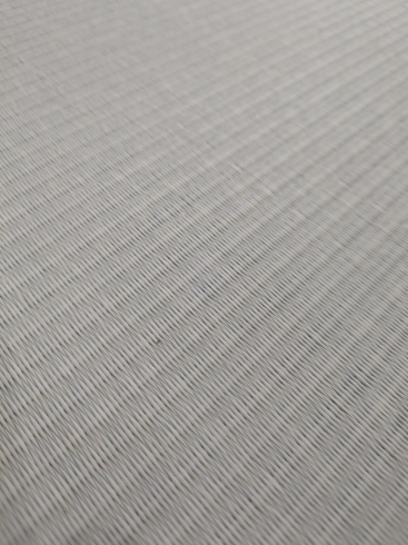 網目が細かいので、ゴミが入り込みにくい和紙畳「美しい色合いを長期間保つ事が可能な「和紙畳」」