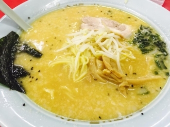 ミソラーメン中盛