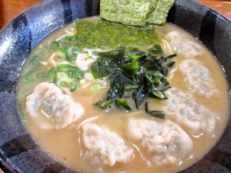 スープ・ギョウザラーメン　税込1100円