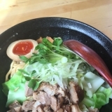 高校生も昼休み食べに来るラーメン