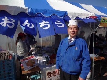 恩地食品の奥村雅彦マネージャー。