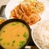 【蓮】夜はカラオケスナックかな?みたいなお店でランチ