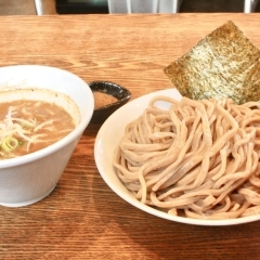 【ラーメン酒場 一八】居酒屋で食べる絶品ラーメン！