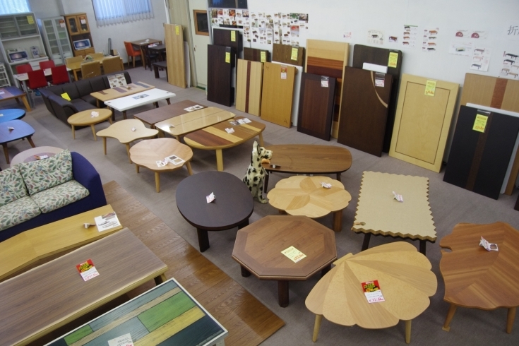 「座卓・コタツの尾上家具」お探しの座卓・コタツがきっと見つかります。約250台展示中！