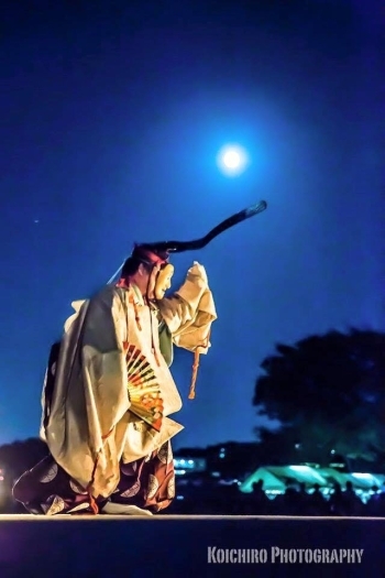 能楽師・辰巳満次郎さん<br>■平成28年9月15日（木）、中秋の名月の日に開催予定。