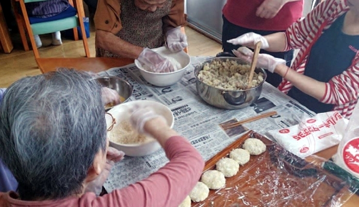 温もりと愛情がいっぱい詰まった手作りの料理で、皆さまに“ホッ”を提供いたします。 