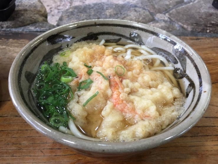 てんぷらうどん380円