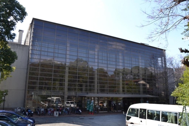 会場はこの春移転が予定されている夙川学院神園キャンパス「夙川学院記念館」