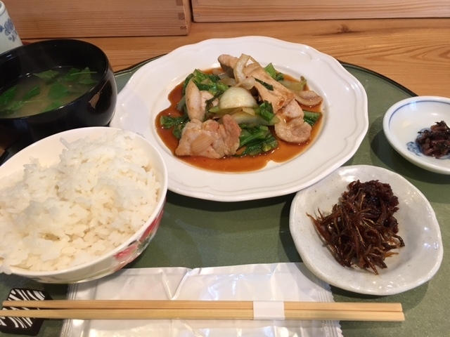 日替わり定食　８５０円（税抜き）<br>いかなごも美味しかったです。