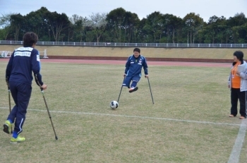 藤原選手も体験していました