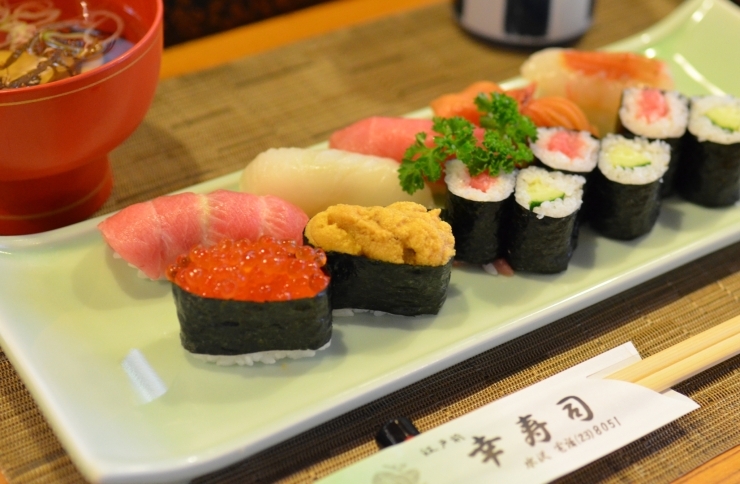 「幸寿司」本物の寿司を気軽に楽しめる、老舗江戸前寿司店
