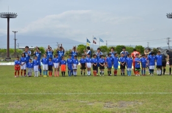 さあ、試合が始まります