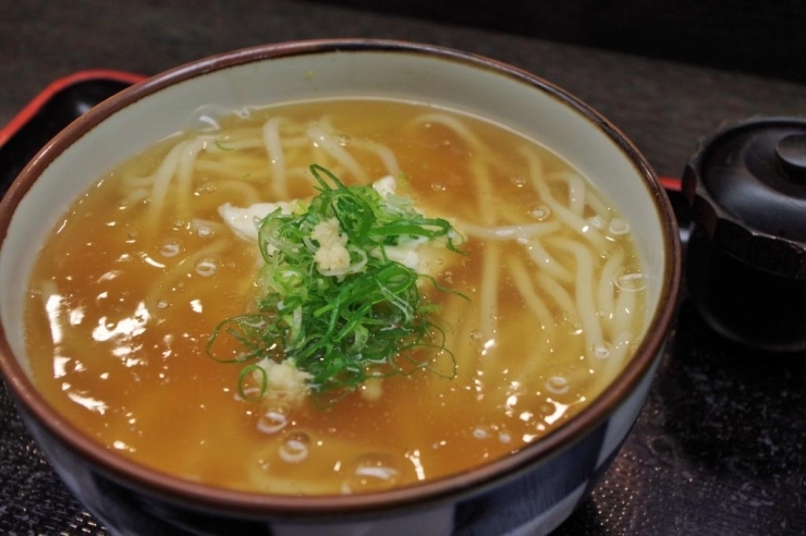 湯葉入りあんかけうどん（税込950円）