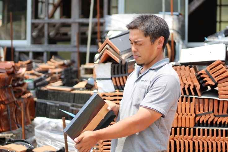 「梅野瓦工事店」瓦が全て教えてくれる