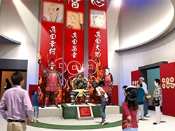 大河ドラマ「真田丸」を記念して造られた真田ミュージアム。入場料は500円ですが、幸村の生涯を展示品を見ながら学べますよ。